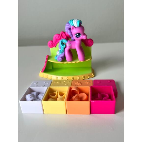 My Little Pony Ponyville Shoe Time With Toola Roola Ages Horse Toy G3 2006 - Picture 8 of 10